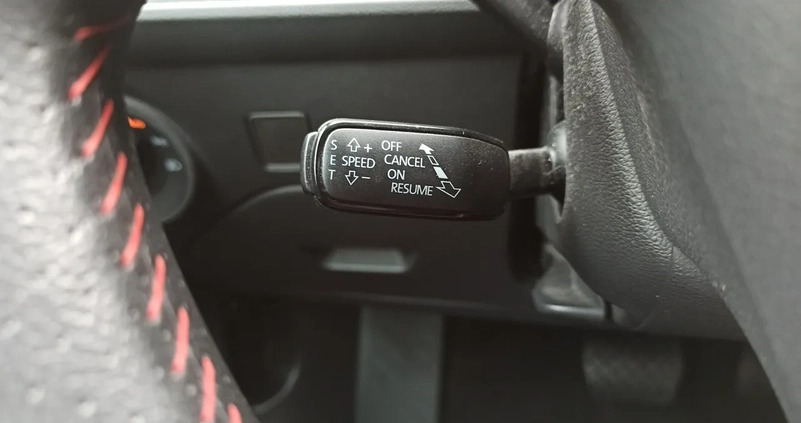 Seat Leon cena 42800 przebieg: 109700, rok produkcji 2014 z Grójec małe 137